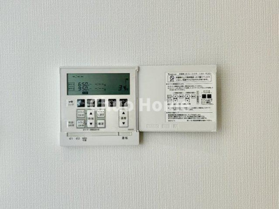 【冷暖房・空調設備】 | シティタワーズ東京ベイセントラルタワー | 【床暖房】冬は足元から暖めてくれる床暖房はエアコンとは違って埃が舞いませんので健康にも良さそうですね。