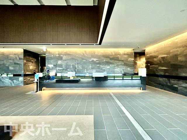 シティタワーズ東京ベイセントラルタワーの受付|コンシェルジュサービス