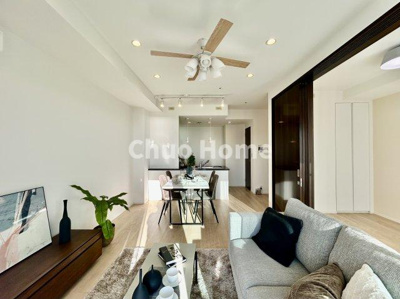 【居間・リビング】 | シティタワーズ東京ベイセントラルタワー | 【居間・リビング】「ＬＤＫは家族団らんをデザイン」広いＬＤＫでは家族が集まり一緒の時間を過ごせる工夫がされております。何気ない一日の当たり前のひとコマがいつか一生の宝物になります