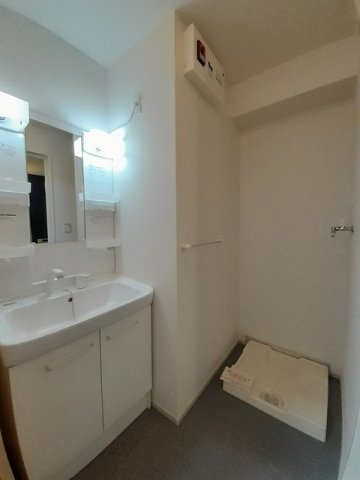 カレントレジデンス女池Ⅱの洗面所