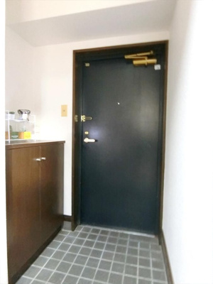 【玄関】 | エスポワール六ツ門