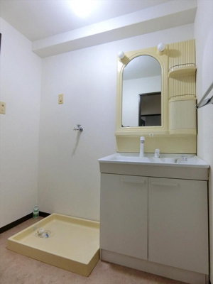 【洗面所】 | エスポワール六ツ門