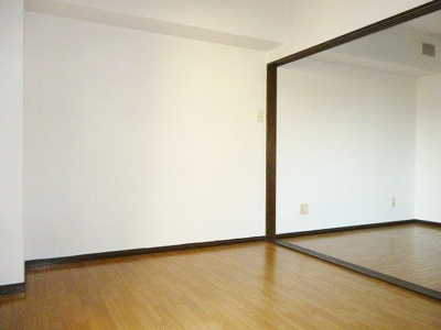 【内装】 | エスポワール六ツ門 | おしゃれな内装です※同タイプのお部屋になります。