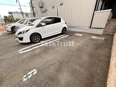 【駐車場】 | キャトルセゾン