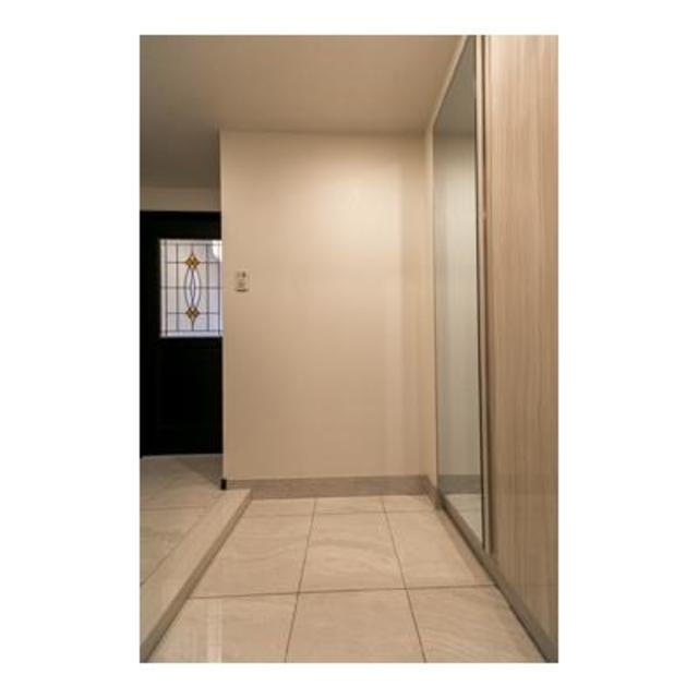 クイーンパレス品川大井の玄関|※写真は同タイプ住戸です。