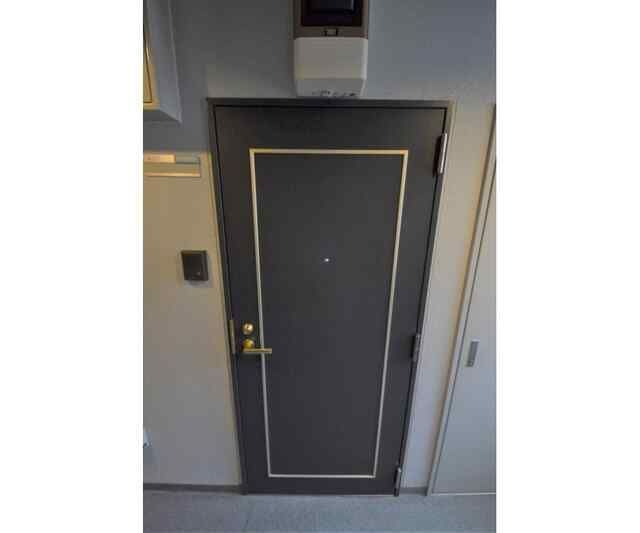 ドエル三陽の玄関