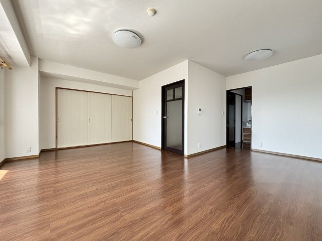 【居間・リビング】