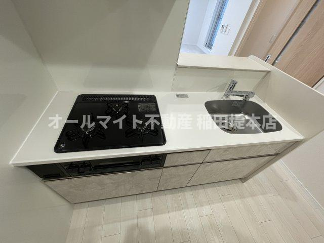 稲城市東長沼の賃貸マンションのキッチン