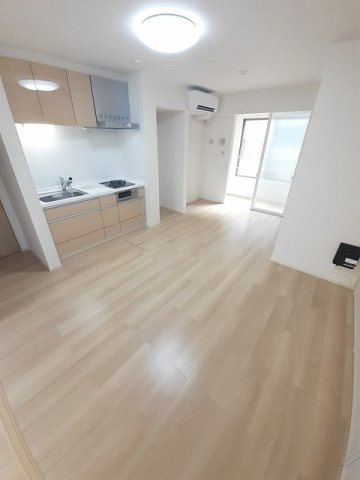 ＫメゾンⅠの居間・リビング