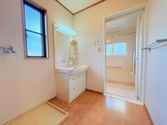 神戸市北区星和台1丁目戸建の洗面所