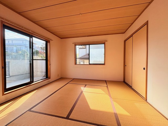 神戸市北区星和台1丁目戸建の和室