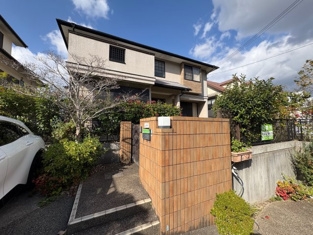 神戸市北区星和台1丁目戸建の外観