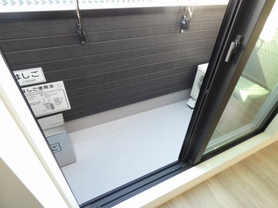 【バルコニー】 | リュクスシティー黄金 | イメージ