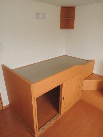 レオパレス藤の寝室