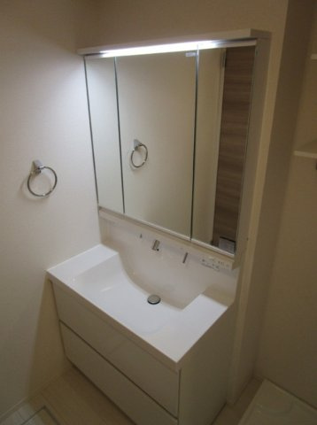 クレスト谷原の独立洗面台