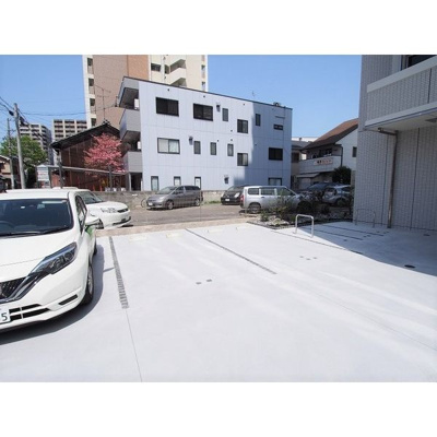 【駐車場】 | アビタシオン内山