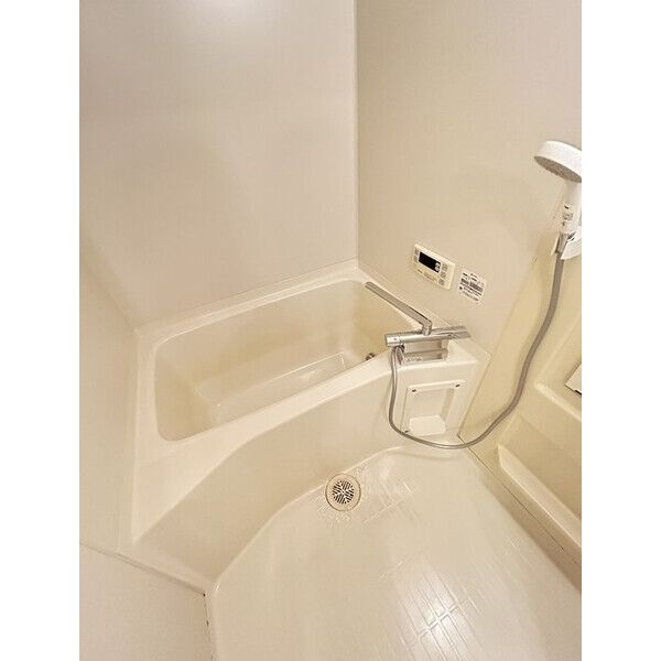 ブルームの浴室