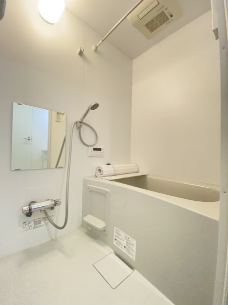 クレイス新所沢2の浴室