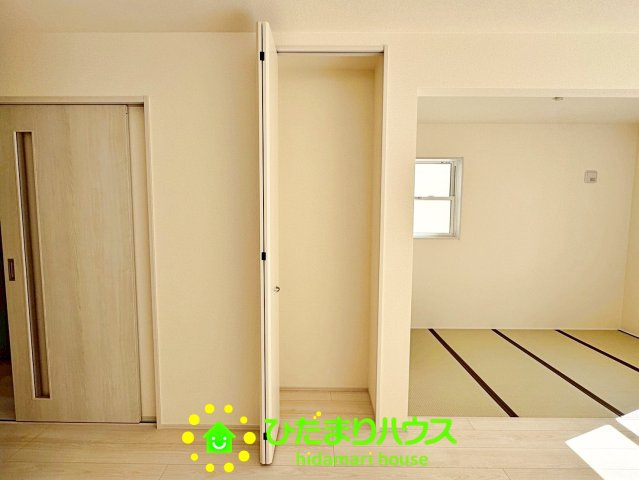 久喜栗原第2　新築一戸建て　03　リーブルガーデンの収納