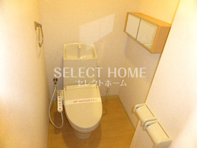 【トイレ】 | ベル ウッドⅠ | 同型タイプシンプルで使いやすいトイレです