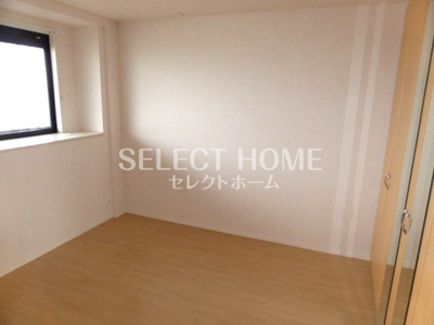 【寝室】 | ベル ウッドⅠ | 同型タイプ開放的な寝室です