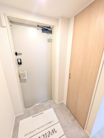 D-residence稲城の玄関