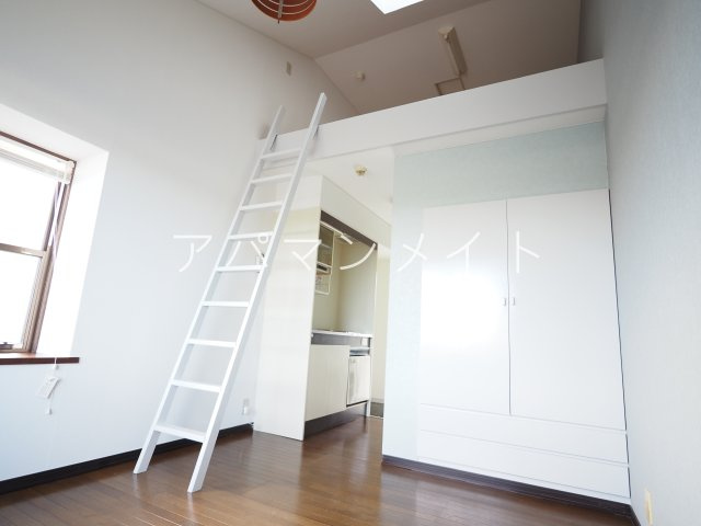 【寝室】 | ラヴィータフェリーチェ藤沢 | ２階角部屋！