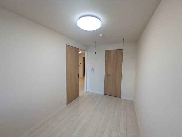 D-residence稲城の洋室