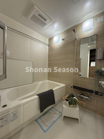 【浴室】 | 広々としたお風呂で１日の疲れをゆったりと癒してくださいね♪
