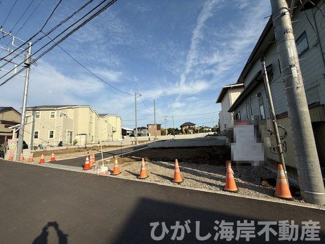 茅ヶ崎市松林2丁目　新築戸建　全10棟の前面道路含む現地写真|11月7日撮影　建築前　現地外観