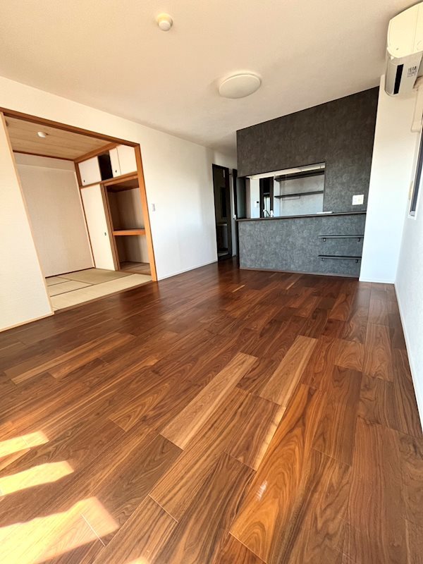 サーパス高木の居間・リビング