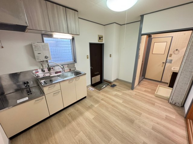 コーポパインビーチの居間・リビング|同間取り・別の部屋の写真です。