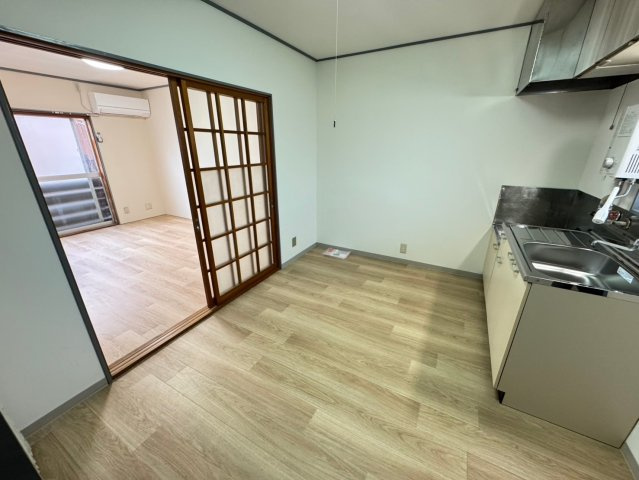 コーポパインビーチの居間・リビング|同間取り・別の部屋の写真です。