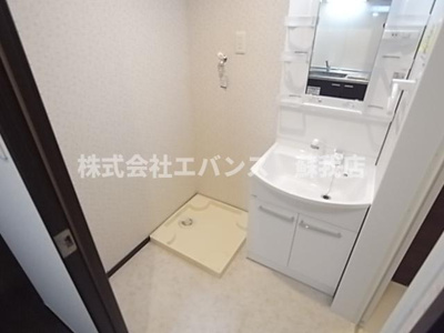 【洗面所】 | ティアラ本千葉 | 使いやすい洗面所です