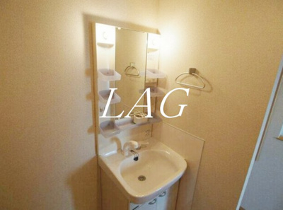 【洗面所】 | ヴィラ雅風 | 独立洗面台です。