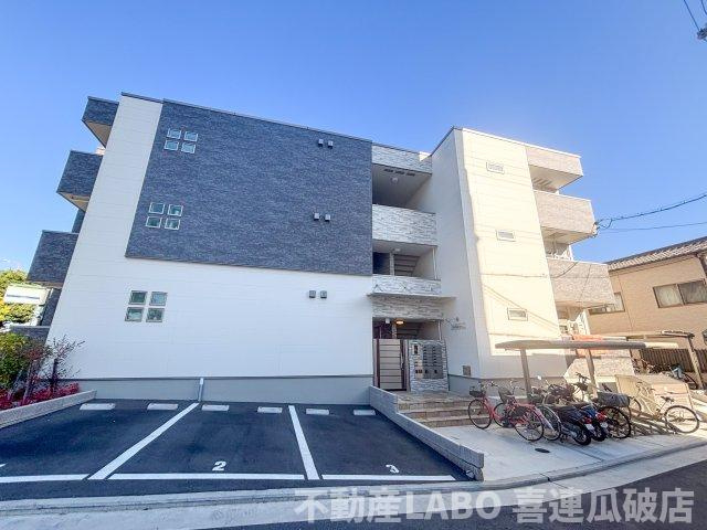 シャルム コートの外観