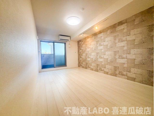 シャルム コートの居間・リビング