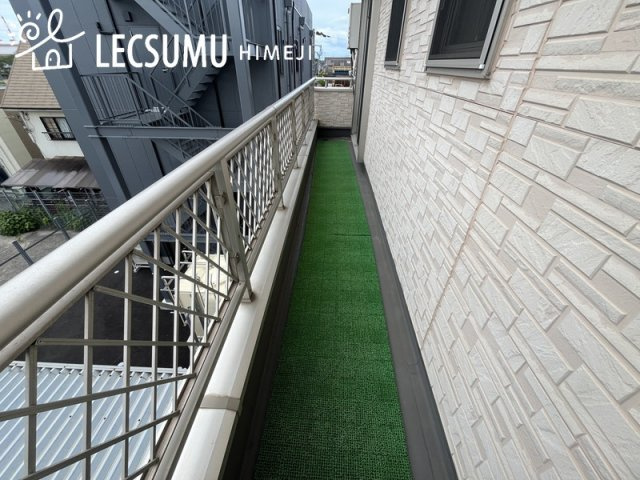 姫路市大津区真砂町/中古戸建のバルコニー