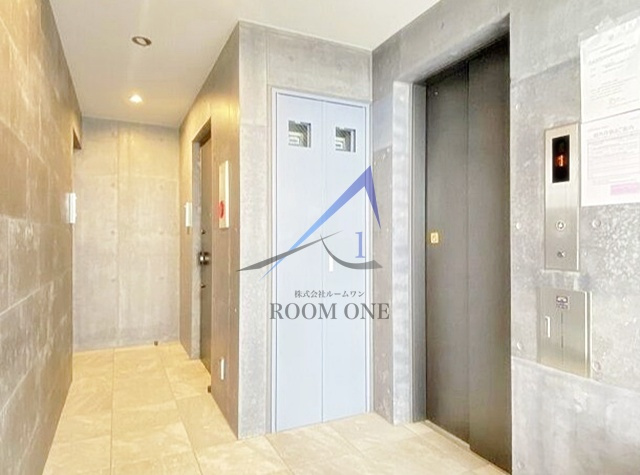 ＴＩＭＥ　ＳＨＡＲＩＮＧ　門前仲町のその他共用部分|エレベーターです。