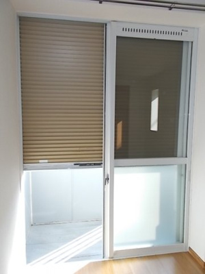 【バルコニー】 | サンパティークおかもとＡ | シャッター付