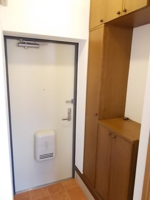 【玄関】 | サンパティークおかもとＡ | シューズボックスあり