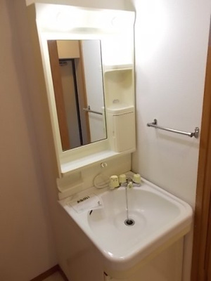 【独立洗面台】 | サンパティークおかもとＡ | 洗面化粧台