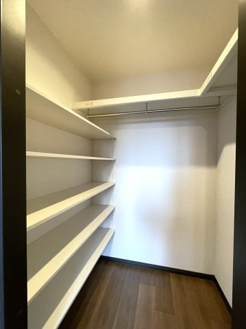 ルミエール二条の収納