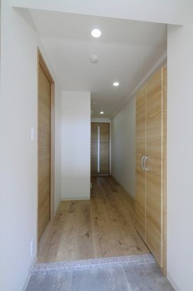 プログレスⅡの玄関|収納もある玄関です