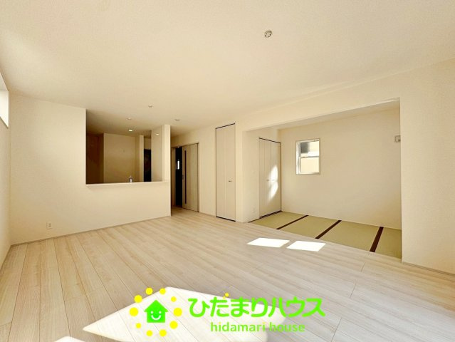 久喜栗原第2　新築一戸建て　05　リーブルガーデンの居間・リビング