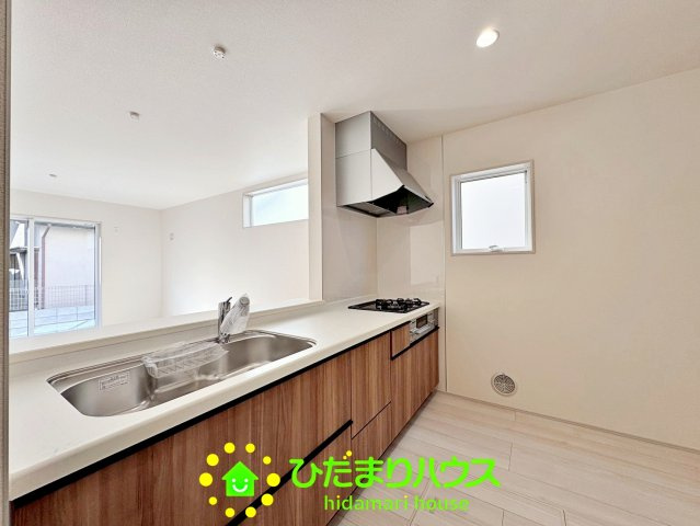 久喜栗原第2　新築一戸建て　05　リーブルガーデンのキッチン