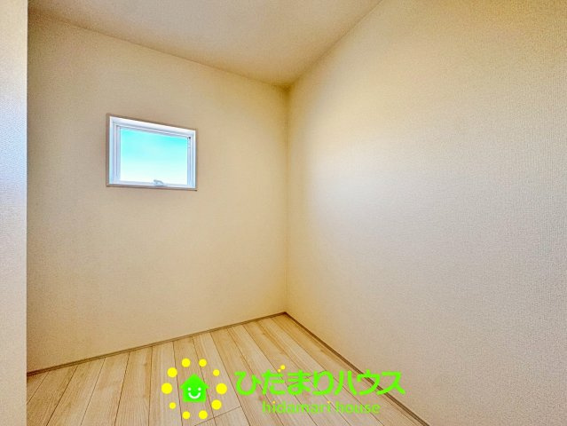 久喜栗原第2　新築一戸建て　05　リーブルガーデンの収納