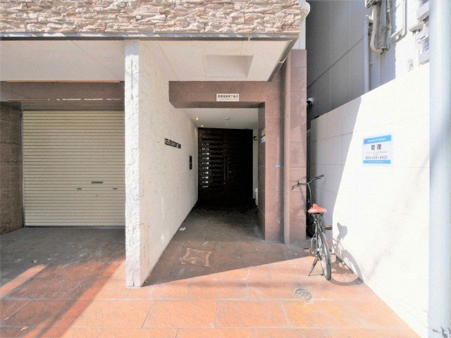 セレブコート日本橋のエントランス