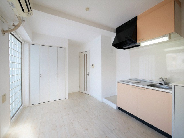 セレブコート日本橋の居間・リビング