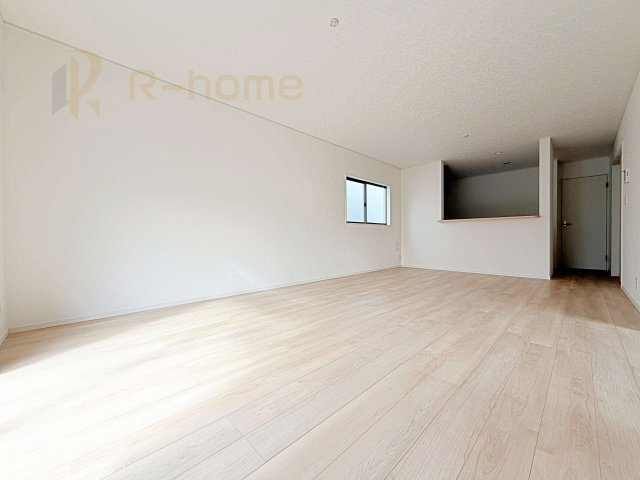 結城市結城第40　新築戸建て　2号棟の居間・リビング|広々としたLDK♪充分な広さがあり、ご家族でインテリアのレイアウトを考えるのも楽しみですね！